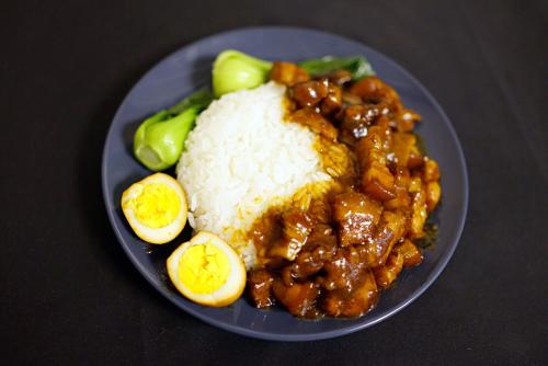 鍋先森鹵肉飯