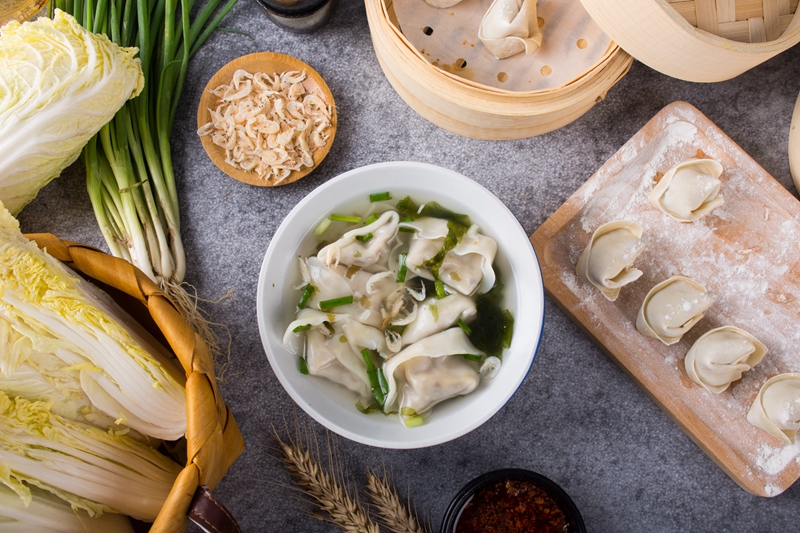 餛飩戰(zhàn)爭 | 有人開店上千家，有人年賺十五億